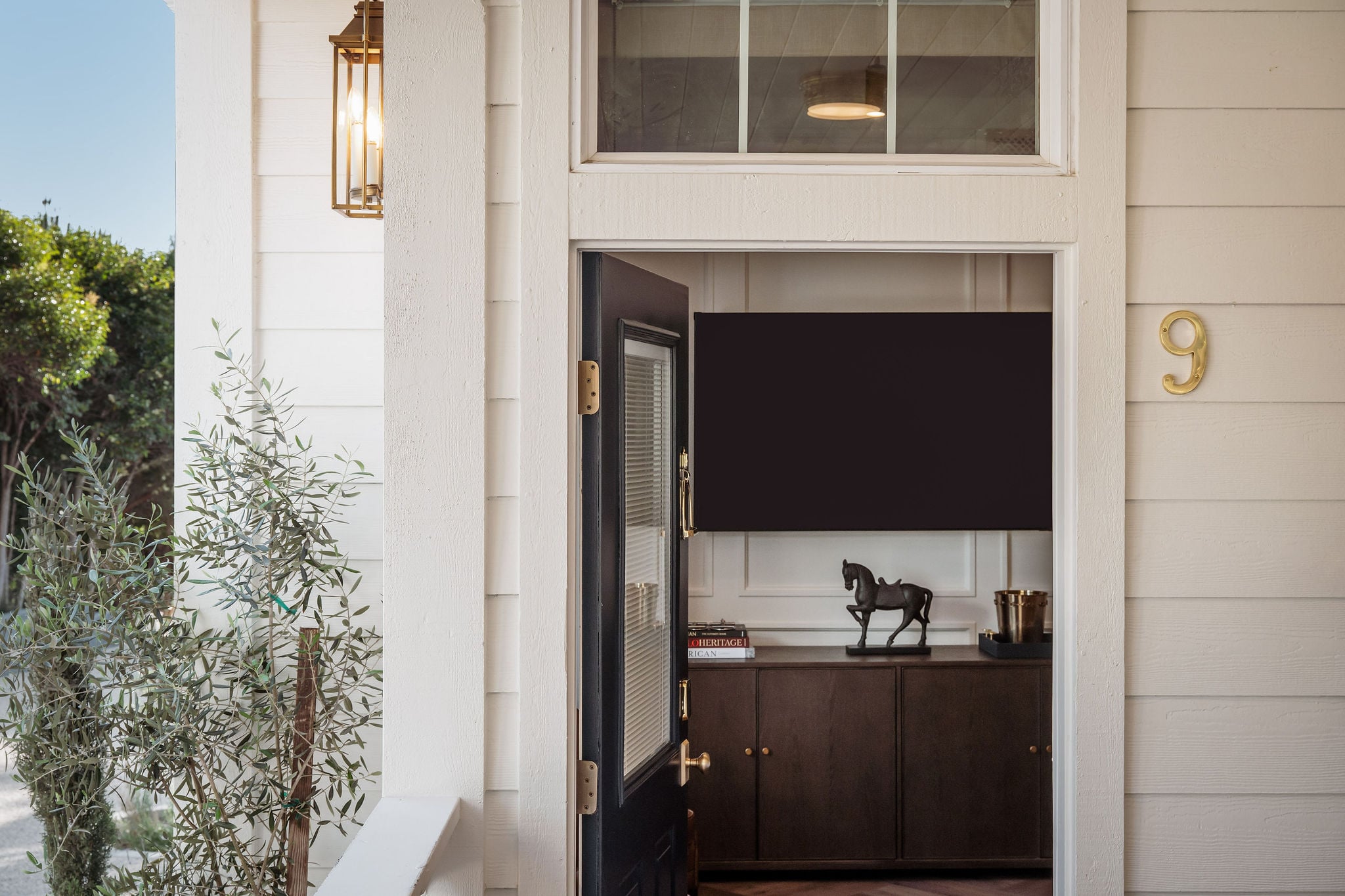 Room 9, an accessible King room at The Polo House